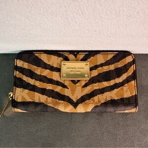 MICHAEL KORS Jet Set Travel Animal Print Zip Around Wallet